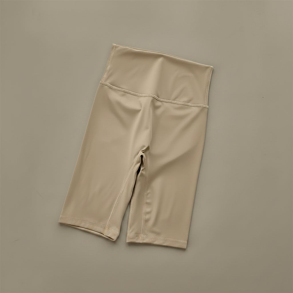 Tess — High-waist biker shorts