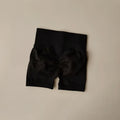 Bella — Ribbed scrunch shorts