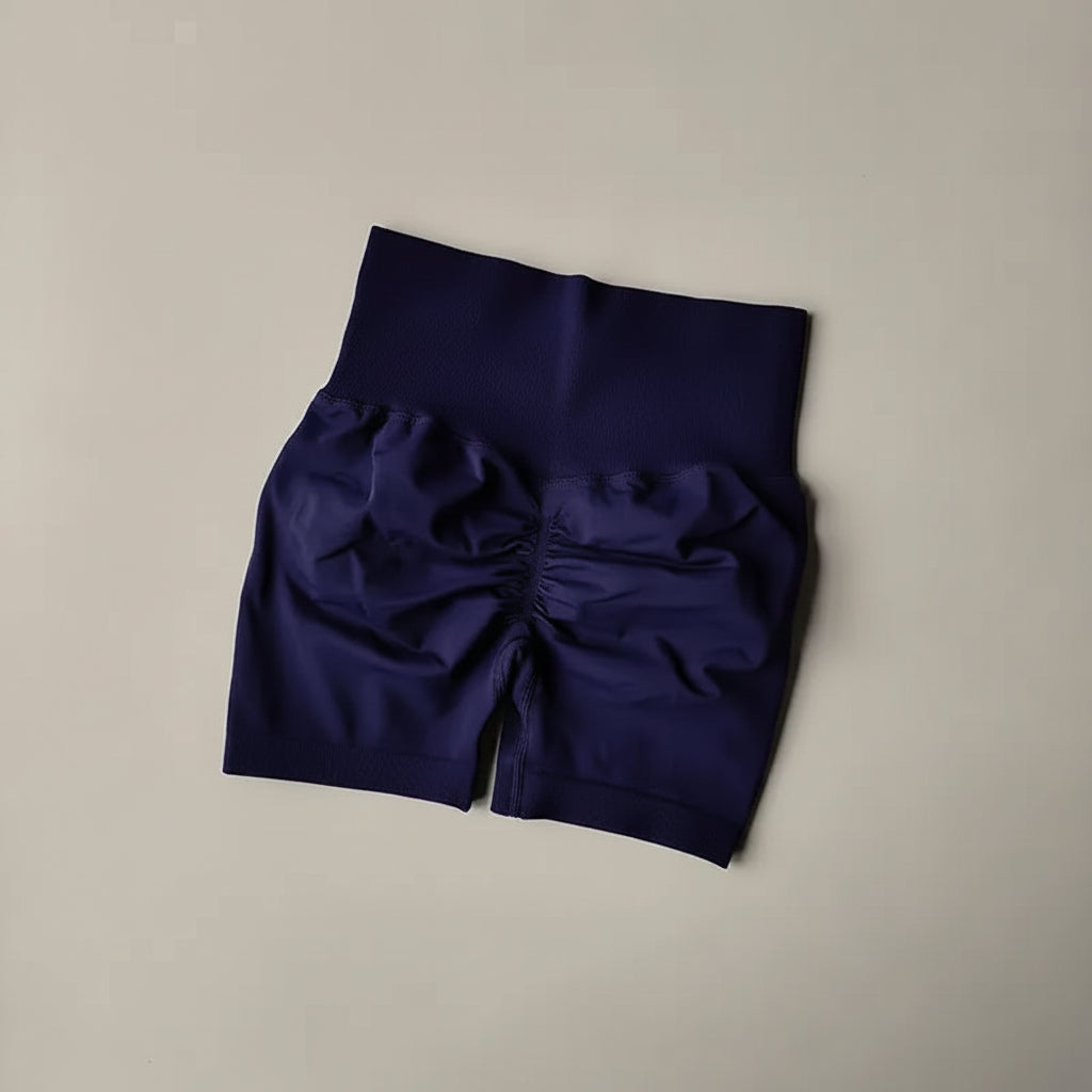 Bella — Ribbed scrunch shorts